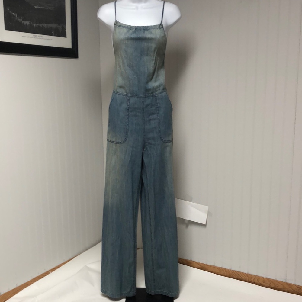 NWT Women’s EN CRÈME Denim Adjustable Strap Wide Leg Jumpsuit Size M